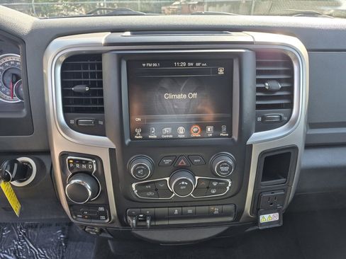 Used 2016 RAM 1500 Classic SLT image 25