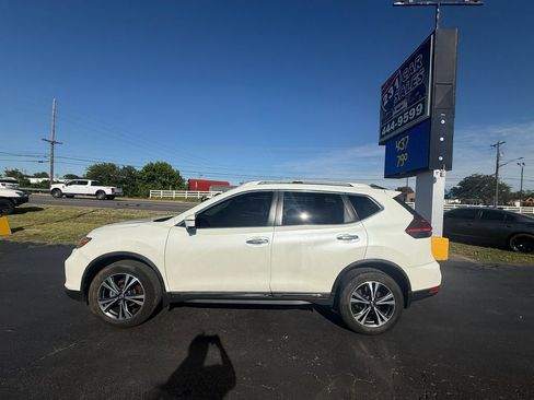 Used 2017 Nissan Rogue SL w/ SL Premium Package AWD/4WD image 7