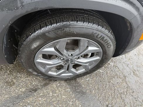 Used 2024 Kia Seltos LX image 14