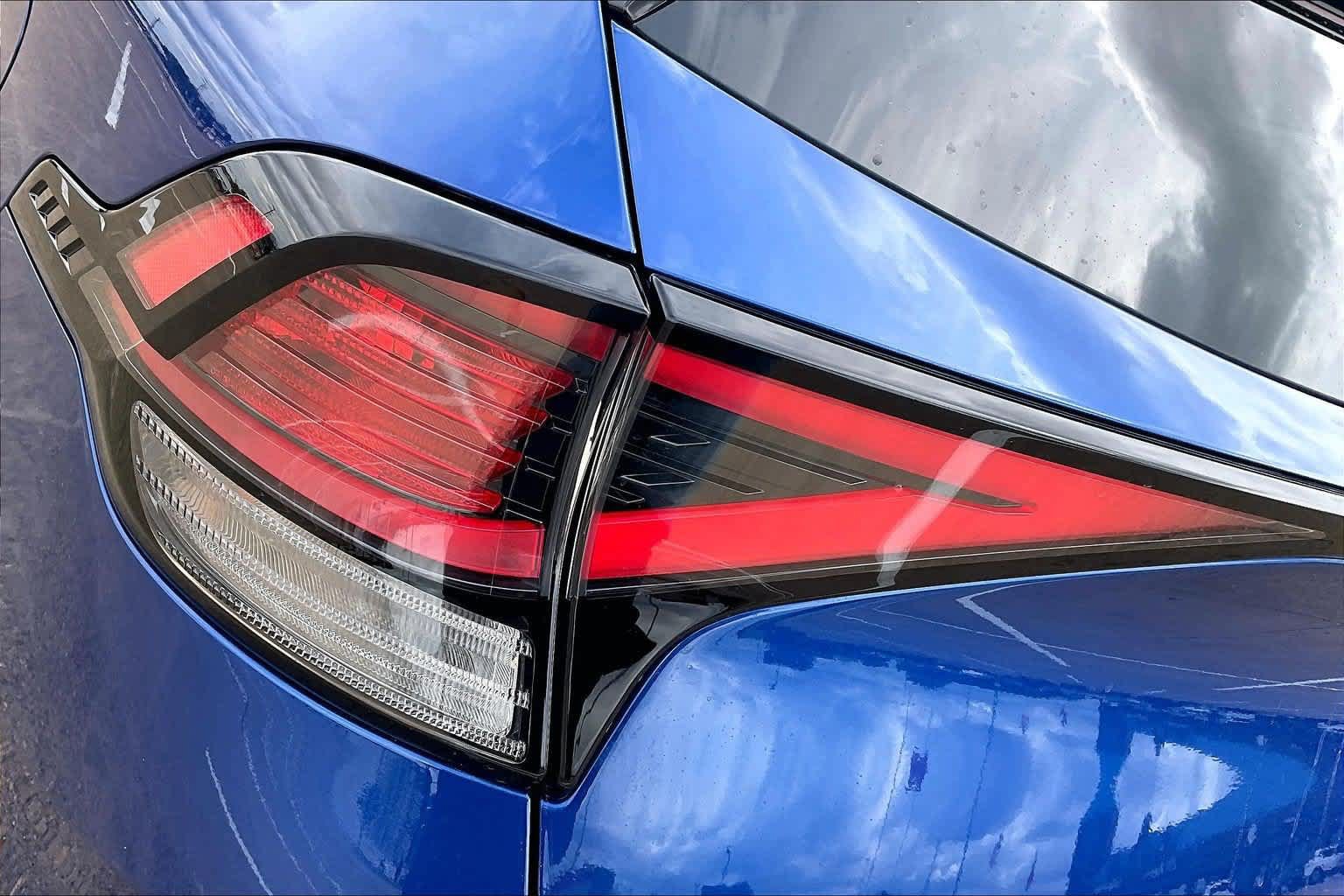 Certified 2025 Kia Sportage EX FWD image 29