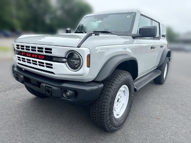 New 2026 Ford Bronco Heritage Edition AWD/4WD image 4