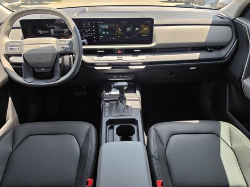 New 2027 Kia Seltos EX FWD image 13
