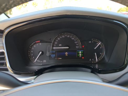 Used 2019 Cadillac XT5 Luxury image 34