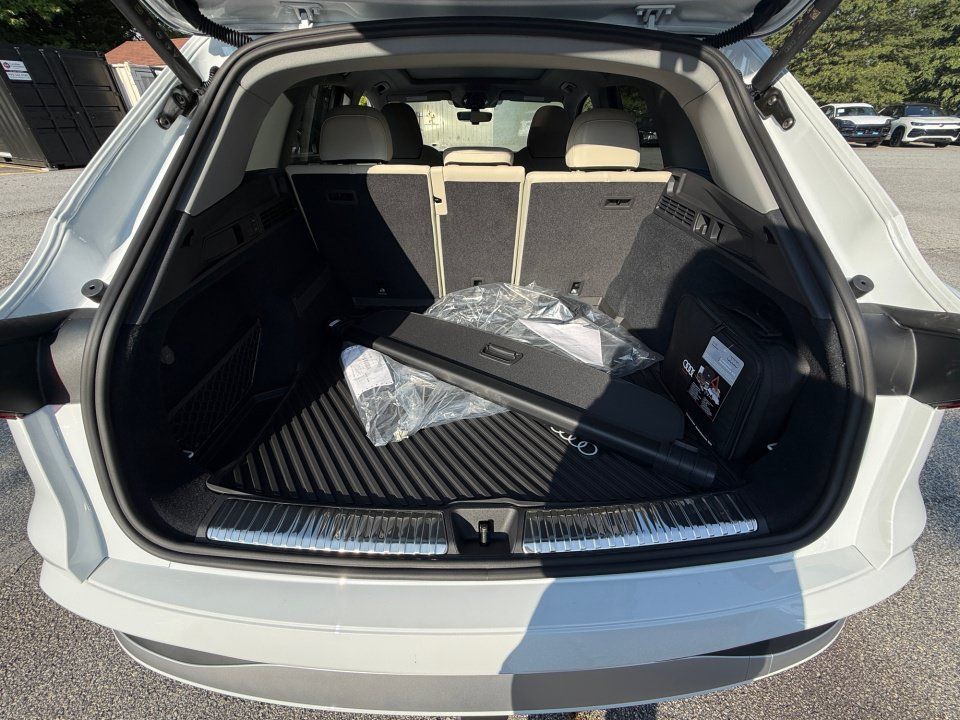 New 2026 Audi Q5 Prestige AWD/4WD image 15