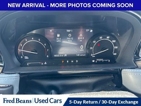 Used 2022 Lincoln Corsair AWD w/ Premium Package image 11