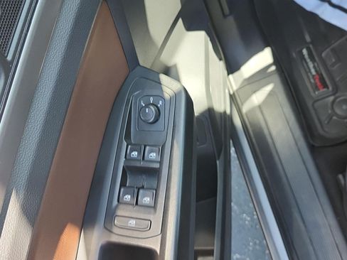 Used 2021 Volkswagen Atlas SE AWD/4WD image 21