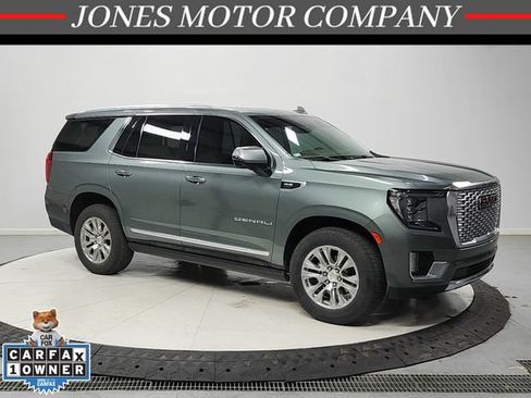 Used 2023 GMC Yukon Denali AWD/4WD image 1