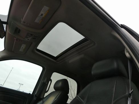 Used 2012 GMC Yukon Denali image 17