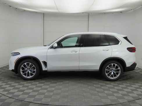 New 2026 BMW X5 xDrive40i image 8