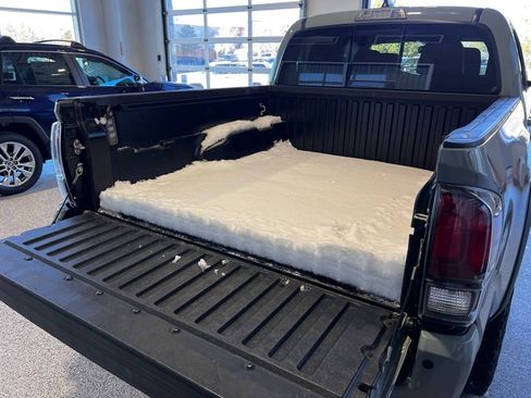 Used 2021 Toyota Tacoma TRD Pro image 59