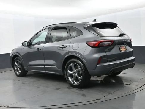 Used 2024 Ford Escape ST-Line FWD image 9