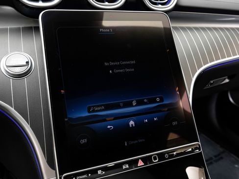 Used 2025 Mercedes-Benz C 300 4MATIC Sedan image 29