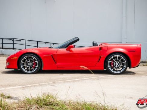Used 2013 Chevrolet Corvette 427 w/ 1SC Preferred Equipment Group RWD image 43