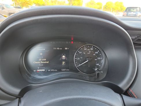 Used 2024 Nissan Kicks SR w/ SR Premium Package FWD image 23