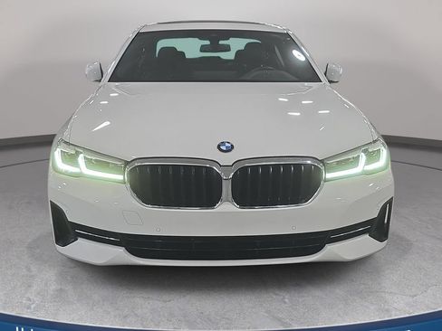 Certified 2023 BMW 530i xDrive w/ Premium Package AWD/4WD image 2