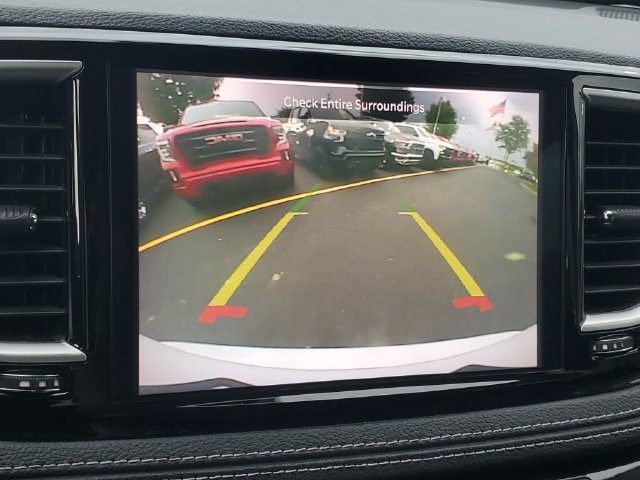 Used 2024 Chrysler Pacifica Limited FWD image 27