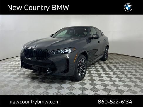 New 2026 BMW X6 xDrive40i w/ Premium Package image 3