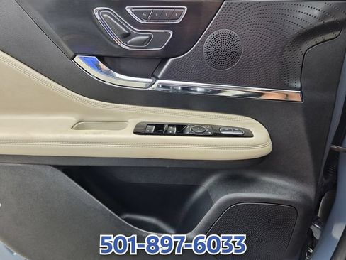 Certified 2025 Lincoln Corsair AWD w/ Equipment Group 101A image 28