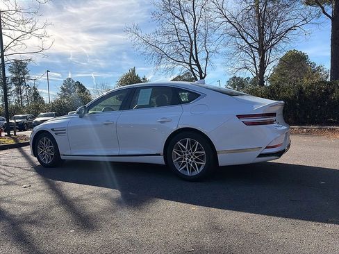 Used 2025 Genesis G80 2.5T image 5