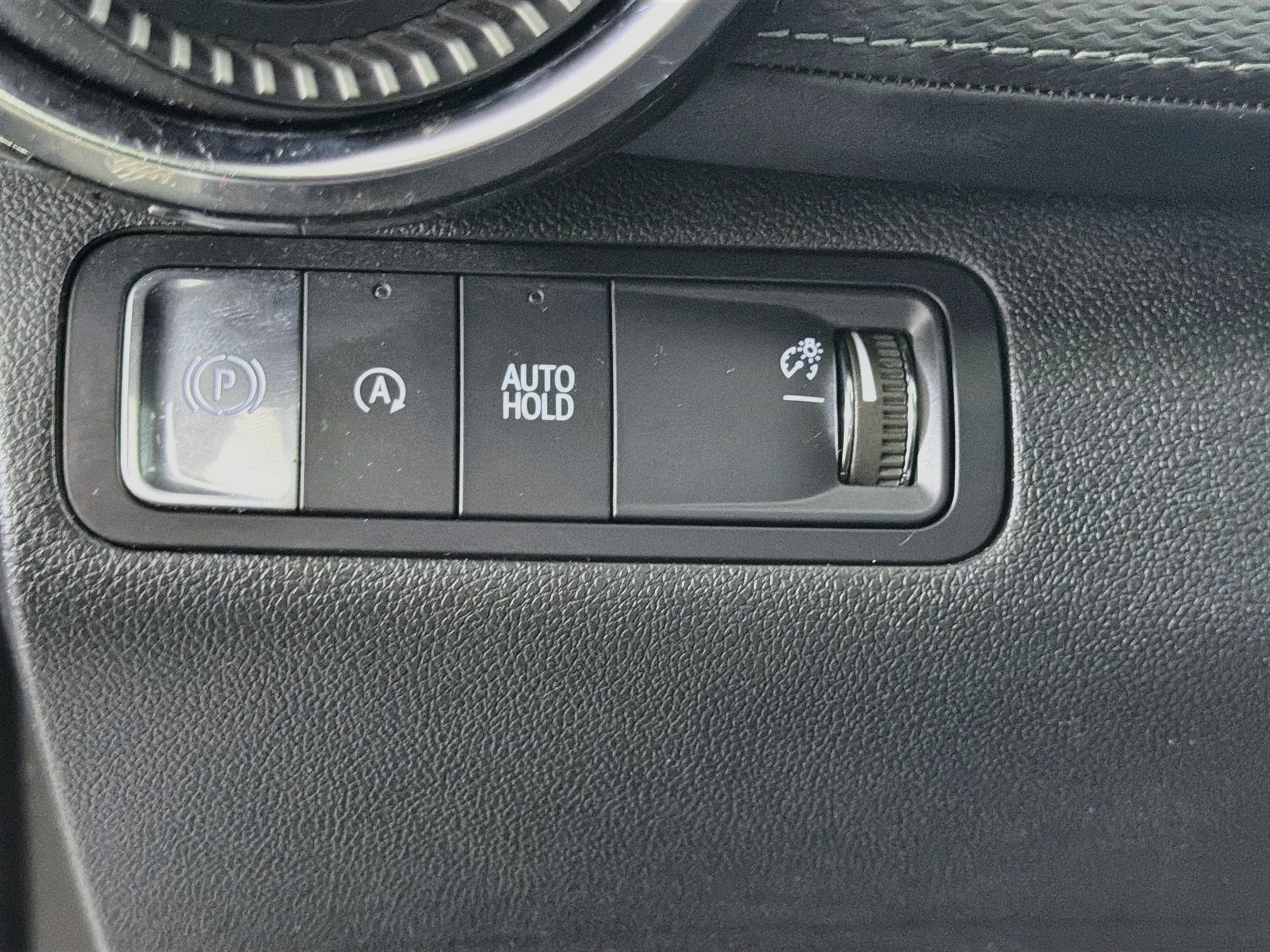 Used 2025 Chevrolet Equinox LT FWD image 16