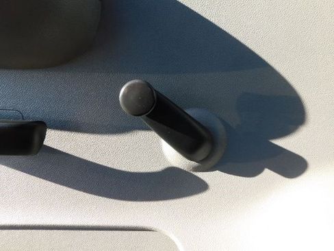 Used 2009 Chevrolet Silverado 1500 W/T w/ LS Package image 12