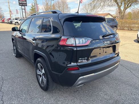 Used 2021 Jeep Cherokee Limited image 7