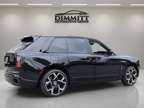 Certified 2026 Rolls-Royce Cullinan Black Badge AWD/4WD image 2