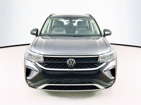 Certified 2023 Volkswagen Taos S FWD image 2