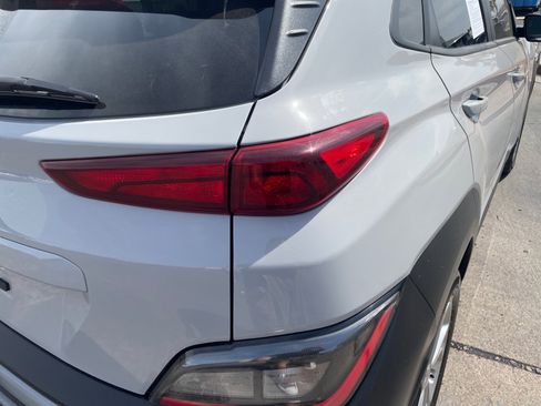 Used 2022 Hyundai Kona SEL image 29