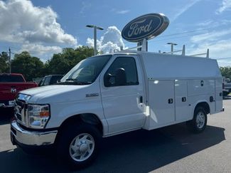New 2025 Ford E-350 and Econoline 350 Super Duty w/ Power Equipment Group 360° Tour