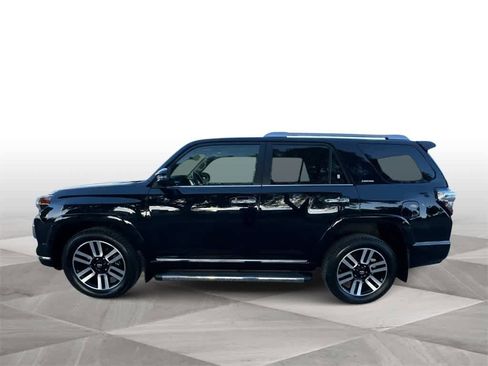 Used 2023 Toyota 4Runner Limited image 5