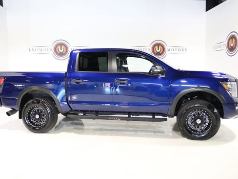 Used 2024 Nissan Titan PRO-4X w/ Pro-4x Convenience Package image 43