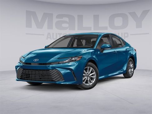 New 2026 Toyota Camry SE image 1