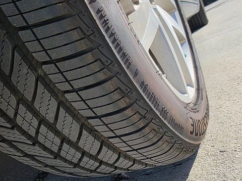 Used 2010 Ford Fusion SEL image 22