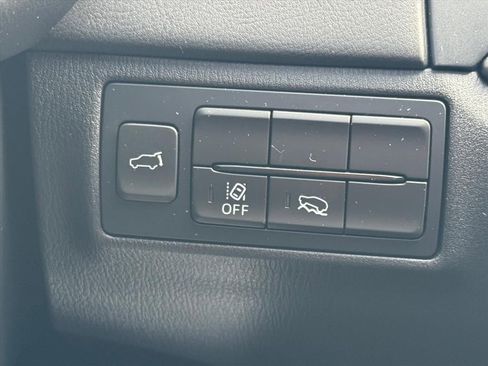 Used 2023 MAZDA CX-9 Touring AWD/4WD image 18