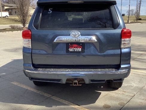 Used 2011 Toyota 4Runner Limited AWD/4WD image 5