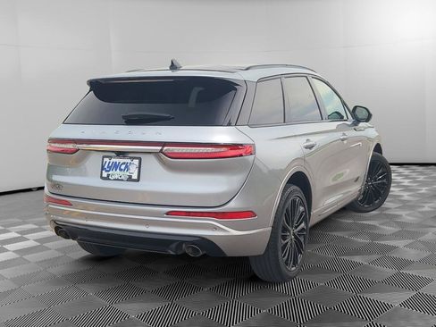 Used 2023 Lincoln Corsair Reserve w/ Equipment Group 201A AWD/4WD image 4