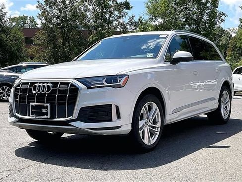 Used 2023 Audi Q7 2.0T Premium AWD/4WD image 2