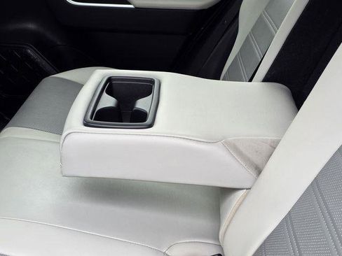 Certified 2022 Toyota RAV4 Limited AWD/4WD image 11