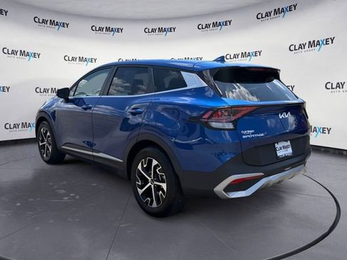 Used 2023 Kia Sportage EX FWD image 3