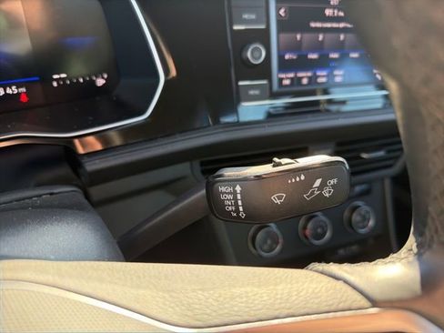 Used 2024 Volkswagen Jetta S image 34