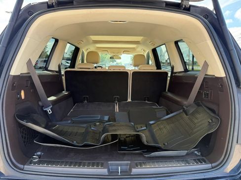 Used 2019 Mercedes-Benz GLS 450 4MATIC image 14