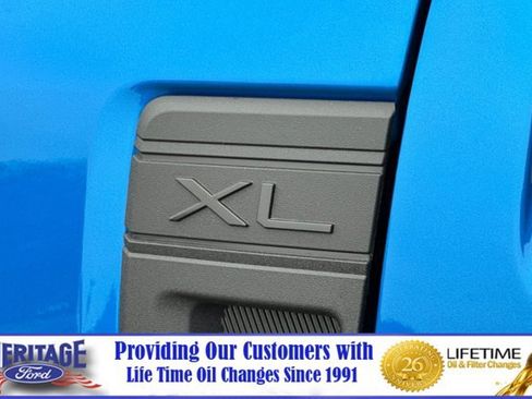 New 2025 Ford Maverick XL image 24