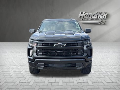 Used 2026 Chevrolet Silverado 1500 LT Trail Boss w/ Convenience Package II AWD/4WD image 3