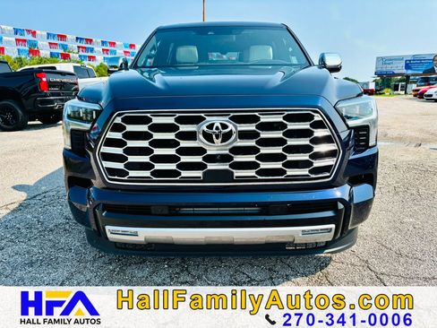 Used 2025 Toyota Sequoia Capstone AWD/4WD image 8