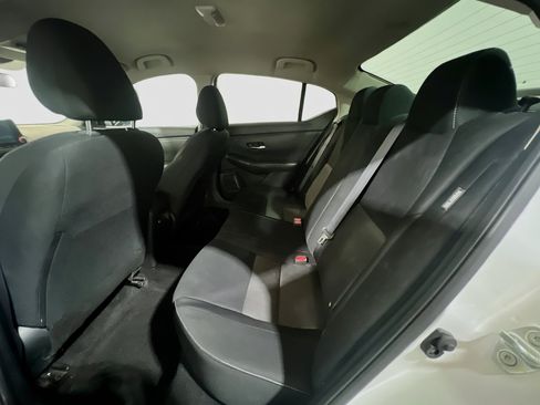 Used 2023 Nissan Sentra SV FWD image 16