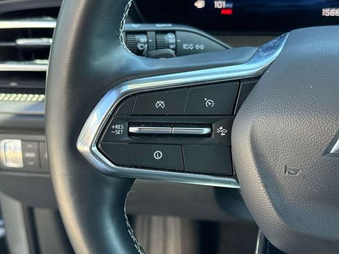 Certified 2025 Chevrolet Traverse LT image 21