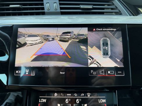 Used 2024 Audi Q8 e-tron Prestige w/ Prestige Package AWD/4WD image 22