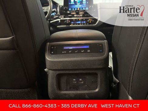 Certified 2023 Nissan Pathfinder SL image 23