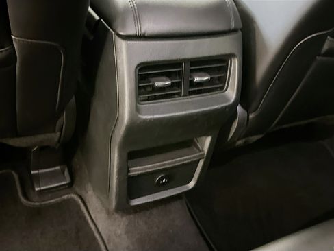 Used 2024 Ford Edge SEL AWD/4WD image 27